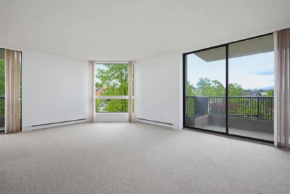 Breakfast Nook Photo of 604 3740 Albert Street, Burnaby, BC