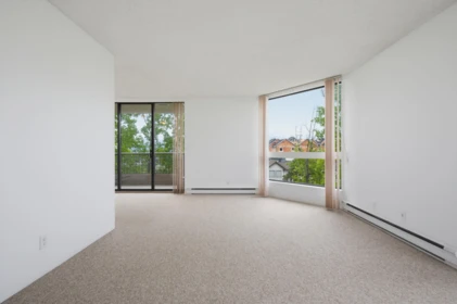 Primary Bedroom Photo of 604 3740 Albert Street, Burnaby, BC