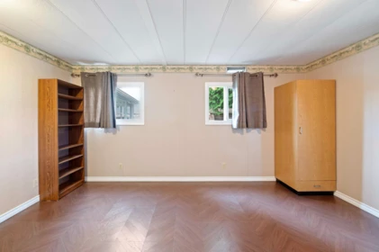 Garage Interior Photo of 15810 Norfolk Road Road, Surrey, BC