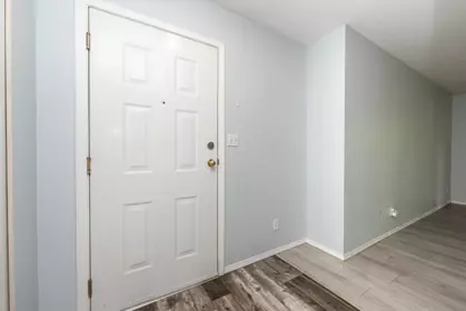 201 33839 Marshall Road, Abbotsford, BC, Abbotsford — Apartment/Condo for sale