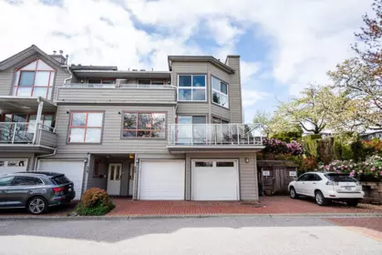 55 323 Governors Court, New Westminster, BC, New westminster — Townhouse for sale