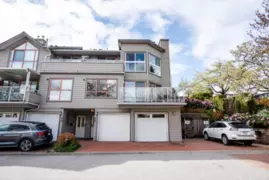 55 323 Governors Court, New Westminster, BC