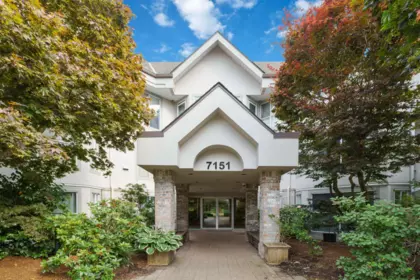 215 7151 121 Street, Surrey, BC, Surrey — Apartment/Condo for sale