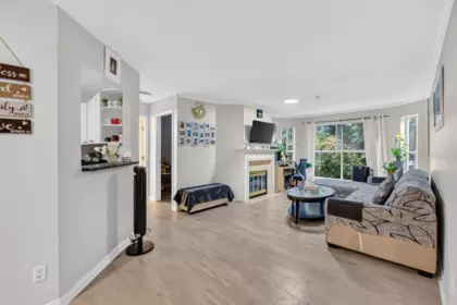 Kitchen Island Photo of 215 7151 121 Street, Surrey, BC