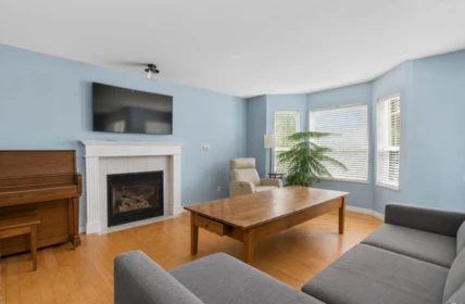 1827 Mamquam Road, Squamish, BC, Squamish — Single Family Residence for sale