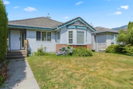 1827 Mamquam Road, Squamish, BC