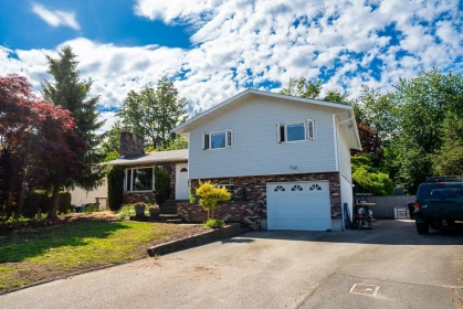 46070 Roy Avenue, Chilliwack, BC, Chilliwack — Single Family Residence for sale