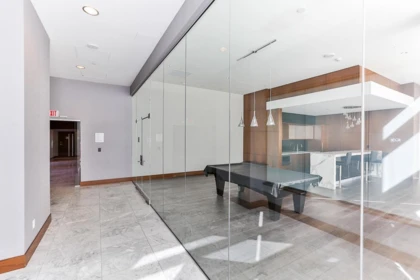 Entry Foyer Photo of 2215 13750 100 Avenue, Surrey, BC