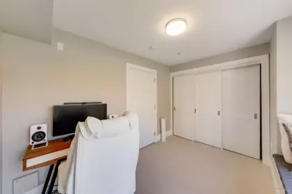 Basement Recreation Room Photo of 7519 Yukon Street, Vancouver, BC