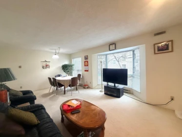 203 5250 Victory Street, Burnaby, BC, Burnaby — Apartment/Condo for sale