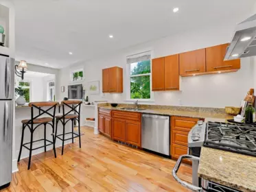 Breakfast Nook Photo of 4399 Quebec Street, Vancouver, BC