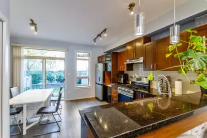 37 1362 Purcell Drive, Coquitlam, BC, Coquitlam — Townhouse for sale