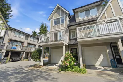 Living Room Photo of 9 12778 66 Avenue, Surrey, BC