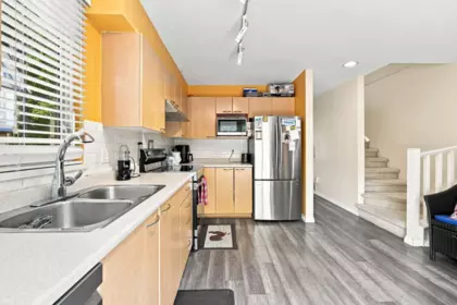 Walk-In Closet Photo of 9 12778 66 Avenue, Surrey, BC