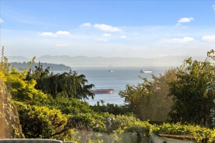 982 Braeside Street, West Vancouver, BC, West Vancouver — Single Family Residence for sale