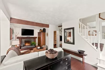 Kitchen Island Photo of 359 Ioco Road, Port Moody, BC