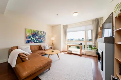 64 728 W 14th Street, North Vancouver, BC, North Vancouver — Townhouse for sale
