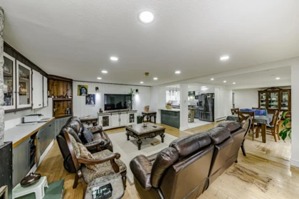 Breakfast Nook Photo of 13439 56 Avenue, Surrey, BC