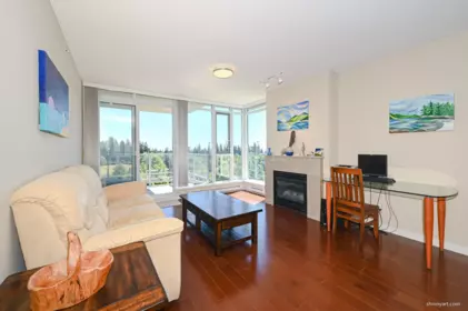 Kitchen Island Photo of 803 2688 W Mall, Vancouver, BC
