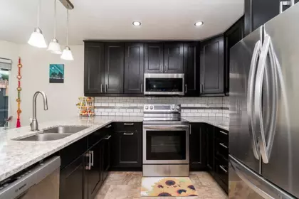Breakfast Nook Photo of 18661 56 Avenue, Surrey, BC