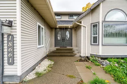 18661 56 Avenue, Surrey, BC, Surrey — Single Family Residence for sale