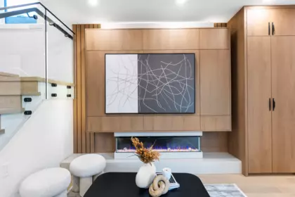 Family Room Photo of 1 2435 Napier Street, Vancouver, BC