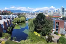547 1515 W 2nd Avenue, Vancouver, BC