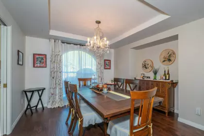 Kitchen Island Photo of 1577 Lodgepole Place, Coquitlam, BC