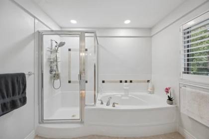 Entry Foyer Photo of 53 3355 Morgan Creek Way, Surrey, BC