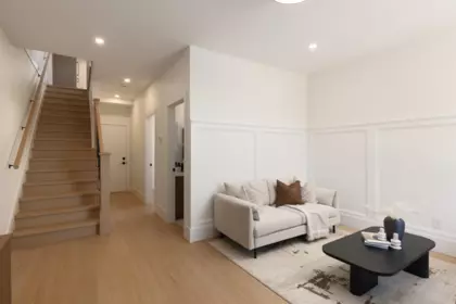 Staircase Photo of 2 6525 Dufferin Avenue, Burnaby, BC