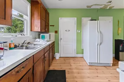 Breakfast Nook Photo of 32219 Harris Road, Abbotsford, BC