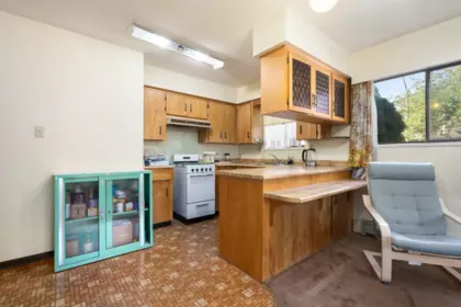 Kitchen Photo of 1594 W 68th Avenue, Vancouver, BC