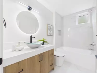 Laundry Room Photo of 103 3450 Jervis Street, Port Coquitlam, BC