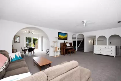 Kitchen Photo of 6447 Samron Road, Sechelt, BC