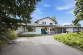 6447 Samron Road, Sechelt, BC