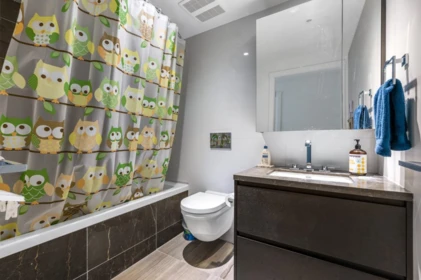Guest Bathroom Photo of 205 1561 W 57th Avenue, Vancouver, BC