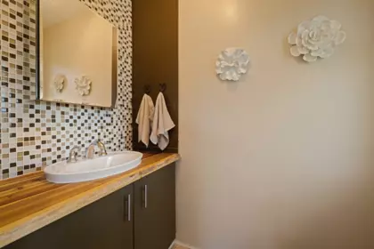 Hallway Photo of 2344 Hyannis Drive, North Vancouver, BC
