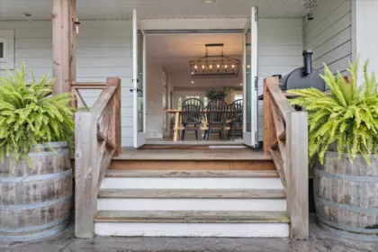 Mudroom Photo of 51821 Nevin Road, Rosedale, BC