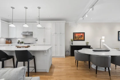 Loft / Bonus Room Photo of 2015 Esquimalt Avenue, West Vancouver, BC