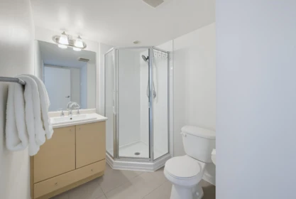 Entry Foyer Photo of 1007 13618 100 Avenue, Surrey, BC