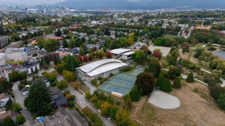 Swimming Pool Photo of 3822 Welwyn Street, Vancouver, BC