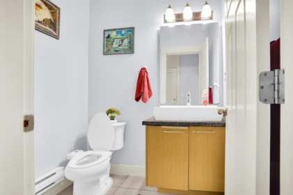Hallway Photo of 7 30748 Cardinal Avenue, Abbotsford, BC