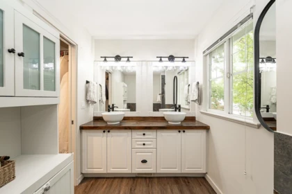 Powder Room Photo of 65 17097 64 Avenue, Surrey, BC