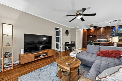 Primary Bedroom Photo of 312 707 Hamilton Street, New Westminster, BC