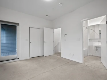 Walk-In Closet Photo of 4136 Beatrice Street, Vancouver, BC