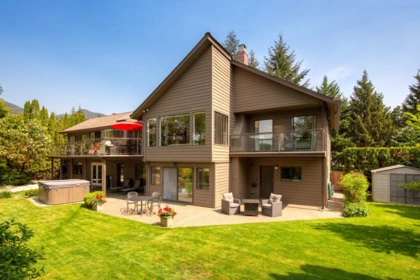 4711 Woodburn Court, West Vancouver, BC, West vancouver — Single Family Residence for sale