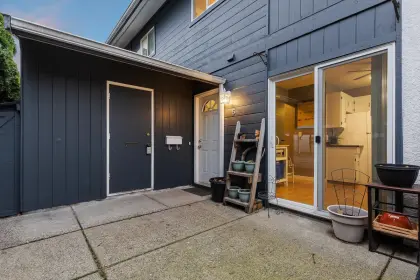 5 9354 Hazel Street, Chilliwack, BC, Chilliwack — Townhouse for sale