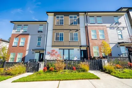 6 20246 81 Avenue, Langley, BC, Langley — Townhouse for sale