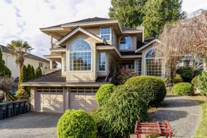 12615 17a Avenue, Surrey, BC, Surrey — Single Family Residence for sale