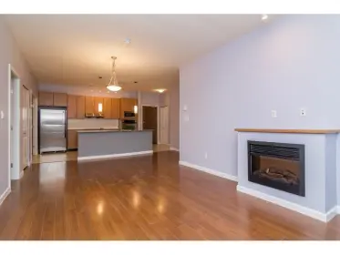 302 15388 101 Avenue, Surrey, BC, Surrey — Apartment/Condo for sale